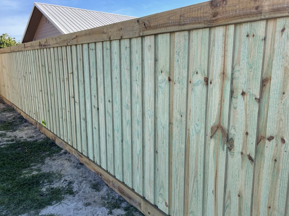 Apalachicola FL cap and trim style wood fence