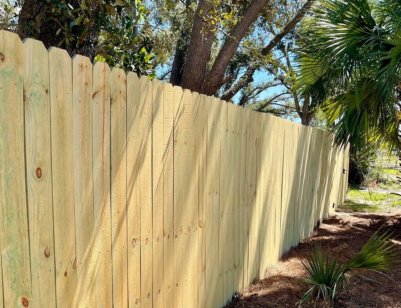Laguna Beach Florida wood privacy fencing