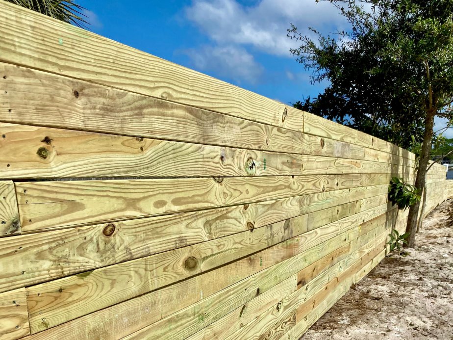 Lower Grand Lagoon FL horizontal style wood fence