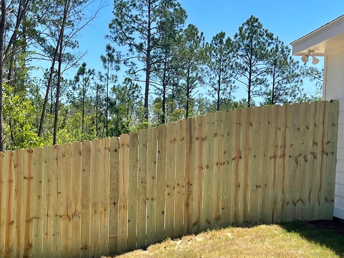 Lower Grand Lagoon FL stockade style wood fence