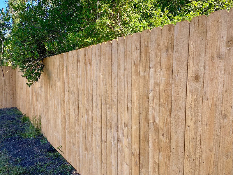 Pensacola FL stockade style wood fence