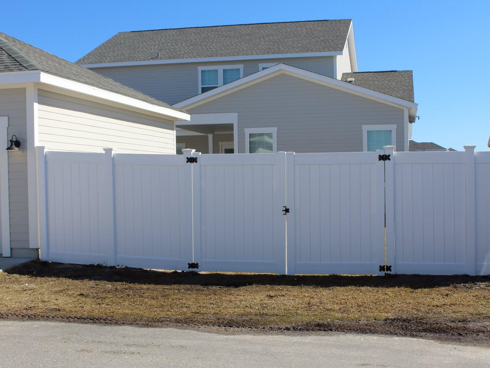 Ponce De Leon Florida residential fencing