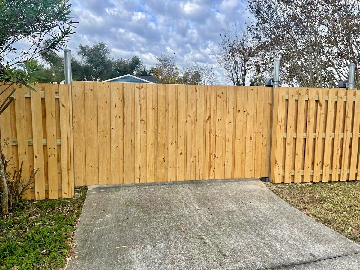 Upper Grand Lagoon Florida Fence Project Photo